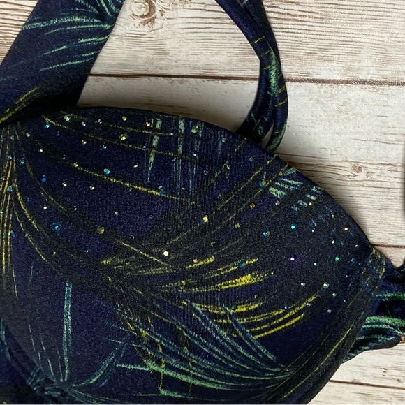 Victoria’s Secret Bombshell Rhinestone Bling Bikini Top 34C - Picture 5 of 9